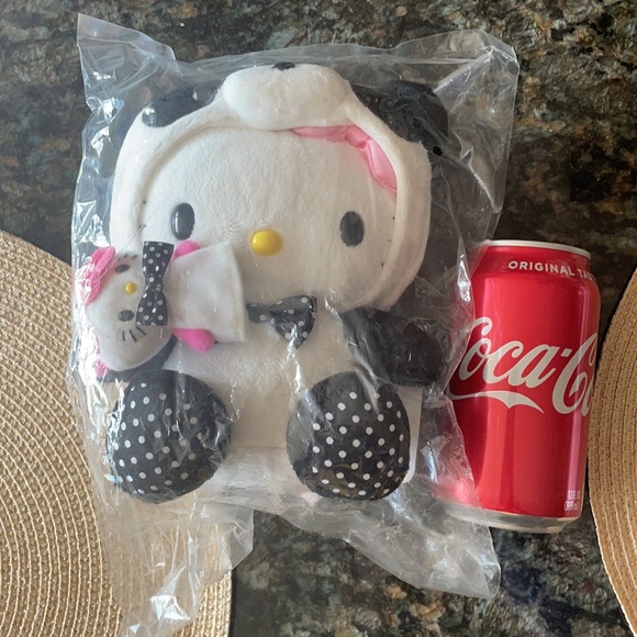 RARE Vintage panda hello kitty plush includes:6 in. stuffed animal,finger puppet - Picture 5 of 5